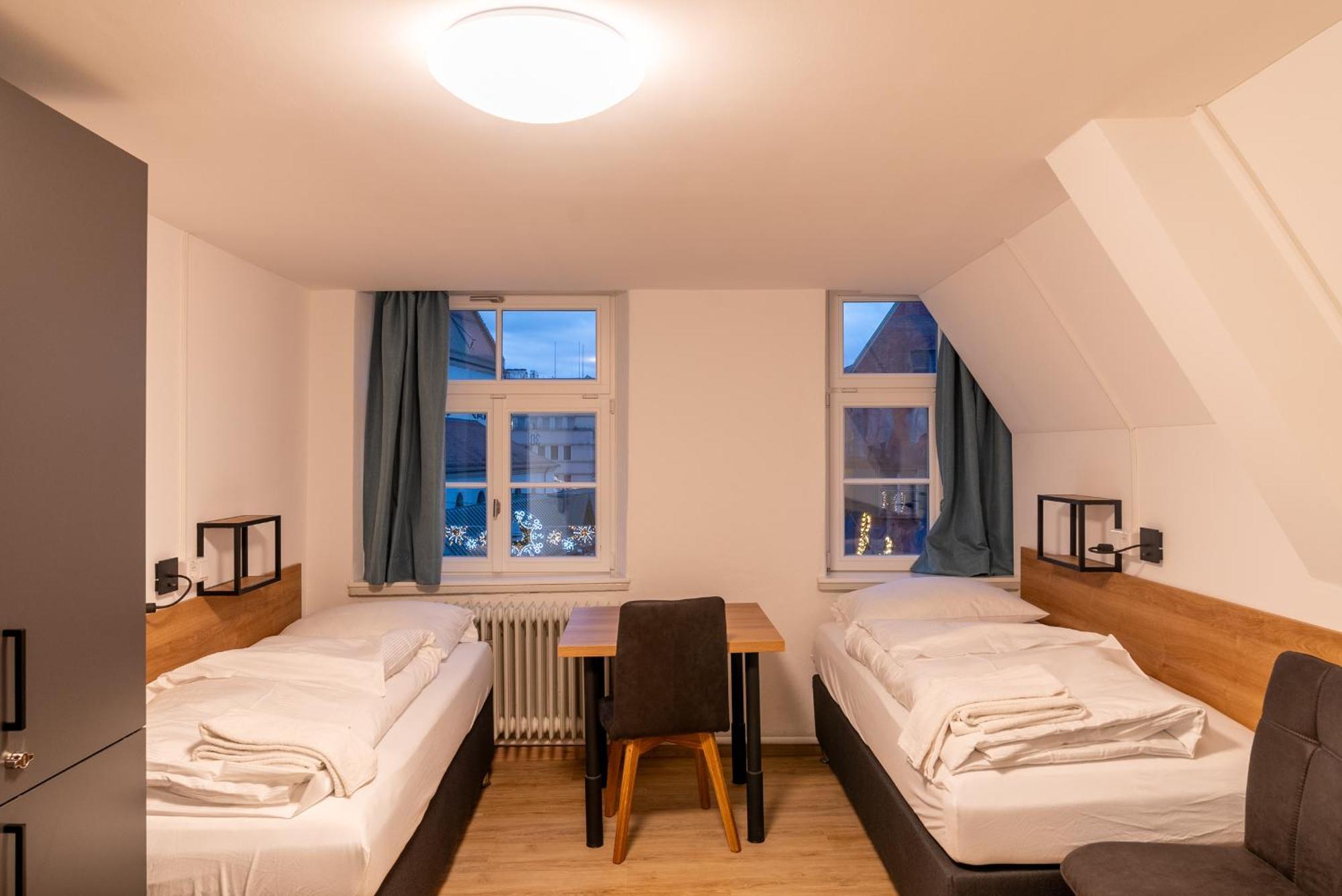Brauhaus-Hotel Koenig Von Flandern Аугсбург Экстерьер фото